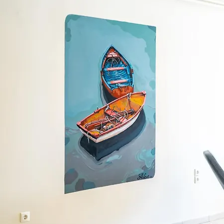 Spacious Flat With Amazing View! Chalkís