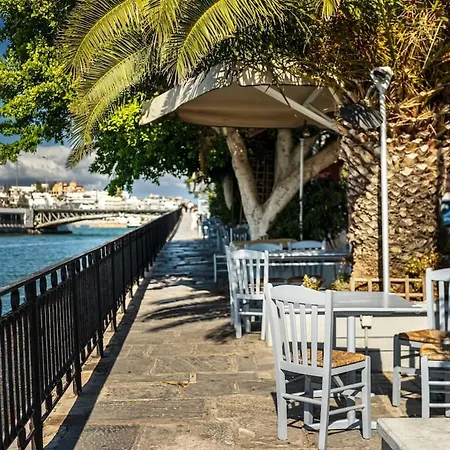 Spacious Flat With Amazing View!