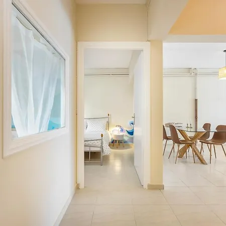 Spacious Flat With Amazing View! * Chalkís