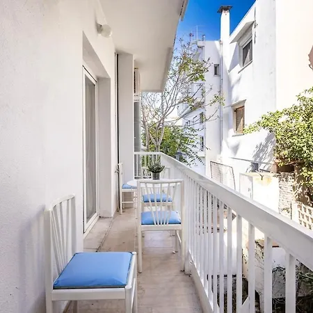 Spacious Flat With Amazing View! Lägenhet